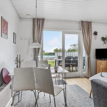 Cozy In Aakirkeby With Wifi Apartman Åkirkeby